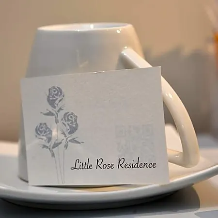 Little Rose 4* Rom