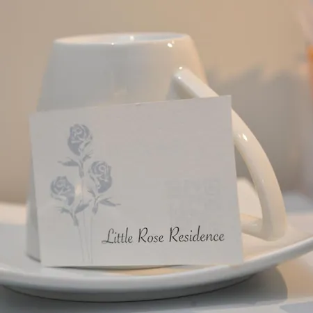 Little Rose Rome